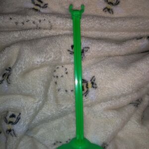 Green Monster High Doll 3 Piece Stand